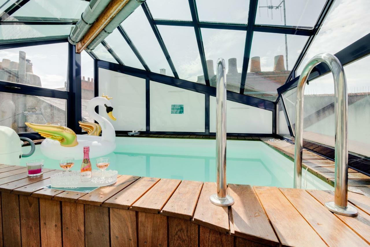 Ferienhaus Nocnoc - Paradis, Piscine Et Rooftop Au Coeur De Nantes